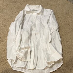 Everlane Classic White Button-Down Shirt